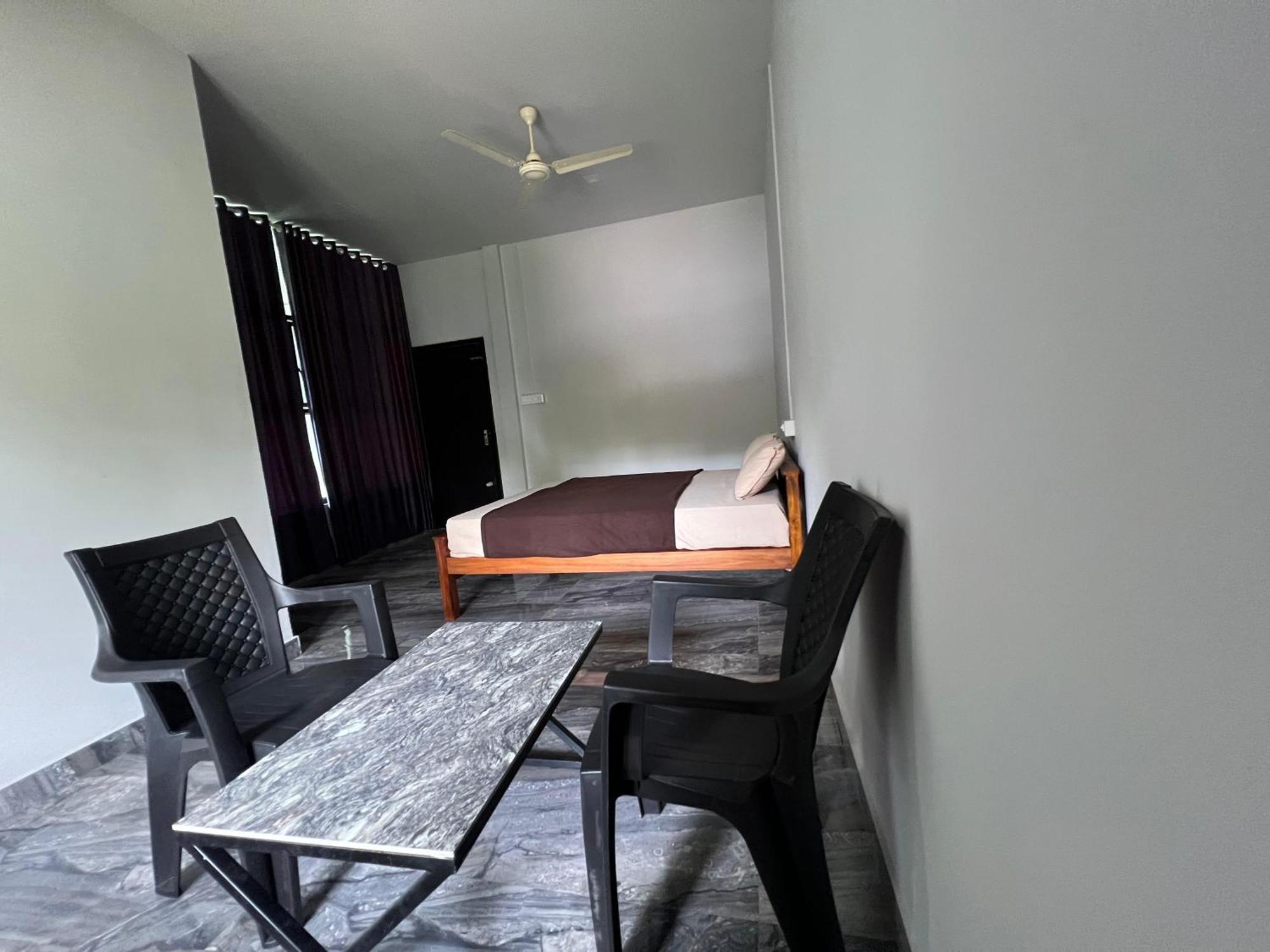 Nest Homes Nilambūr Extérieur photo